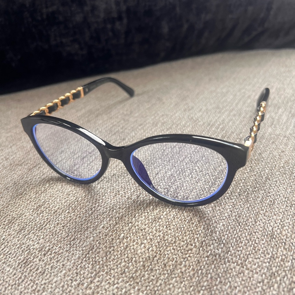 CHANEL Taille 51 Black and Gold Women's Glasses - Picture 4 of 5